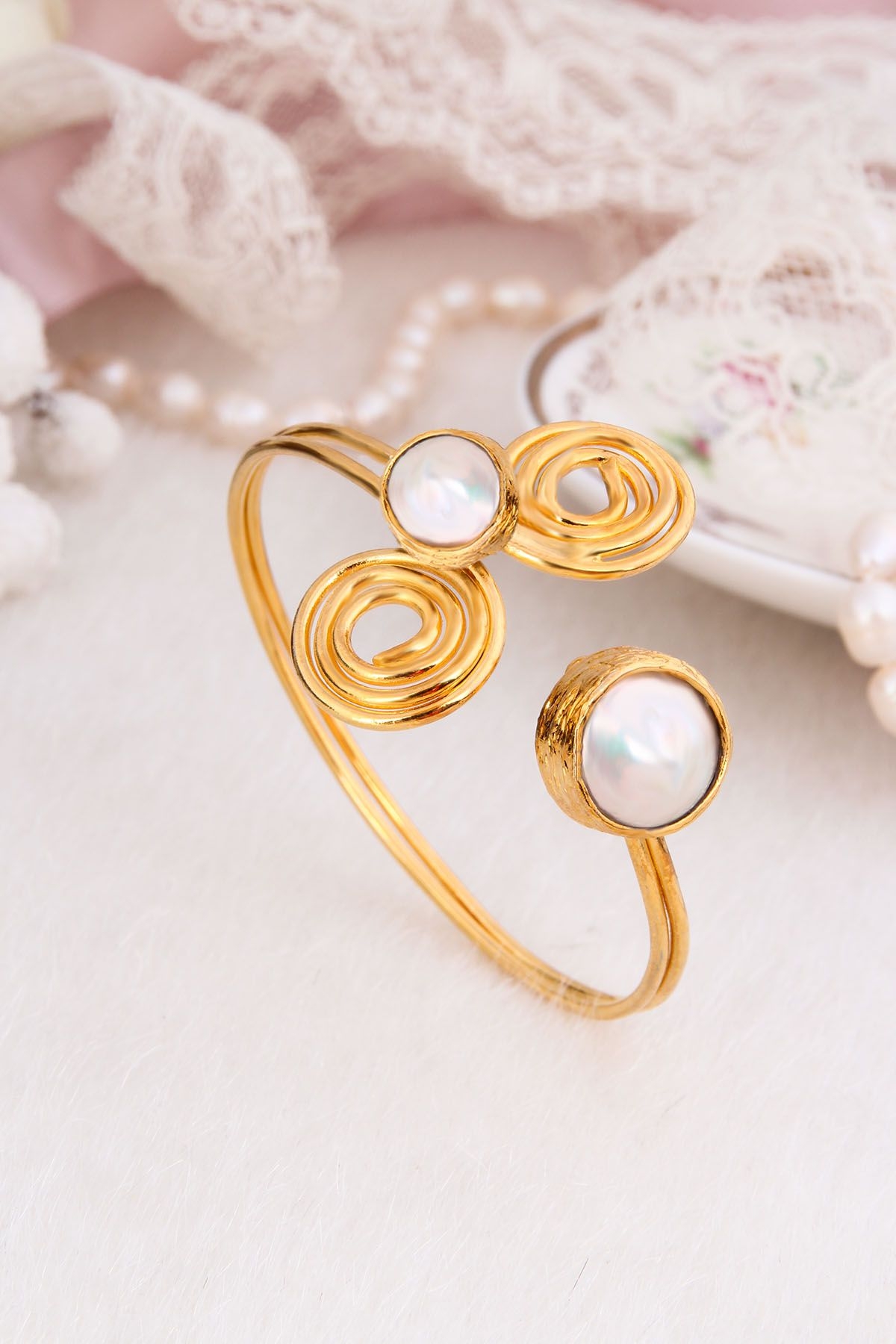 Pearl Bracelet