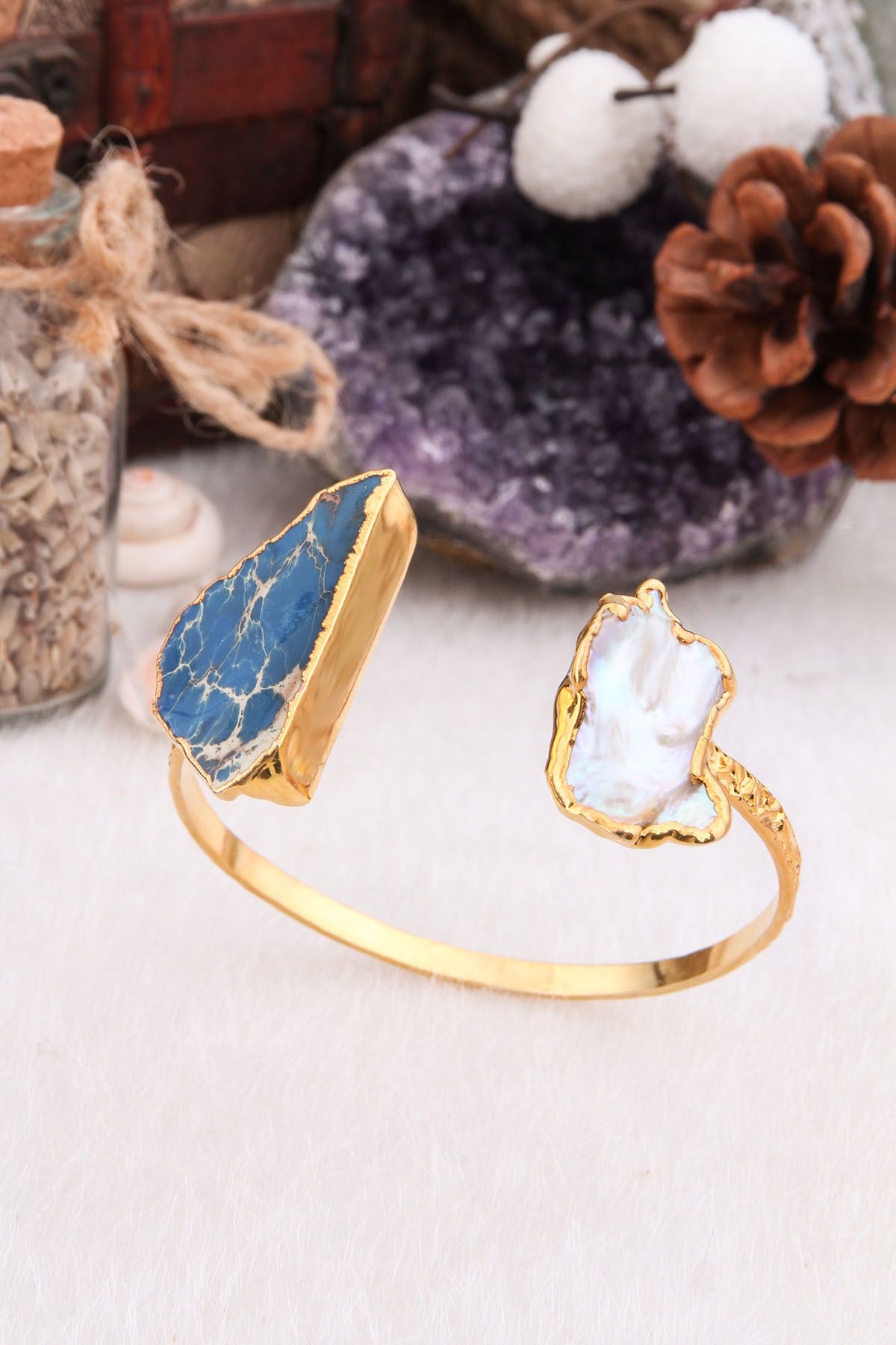 Pearl & Varasite Bracelet