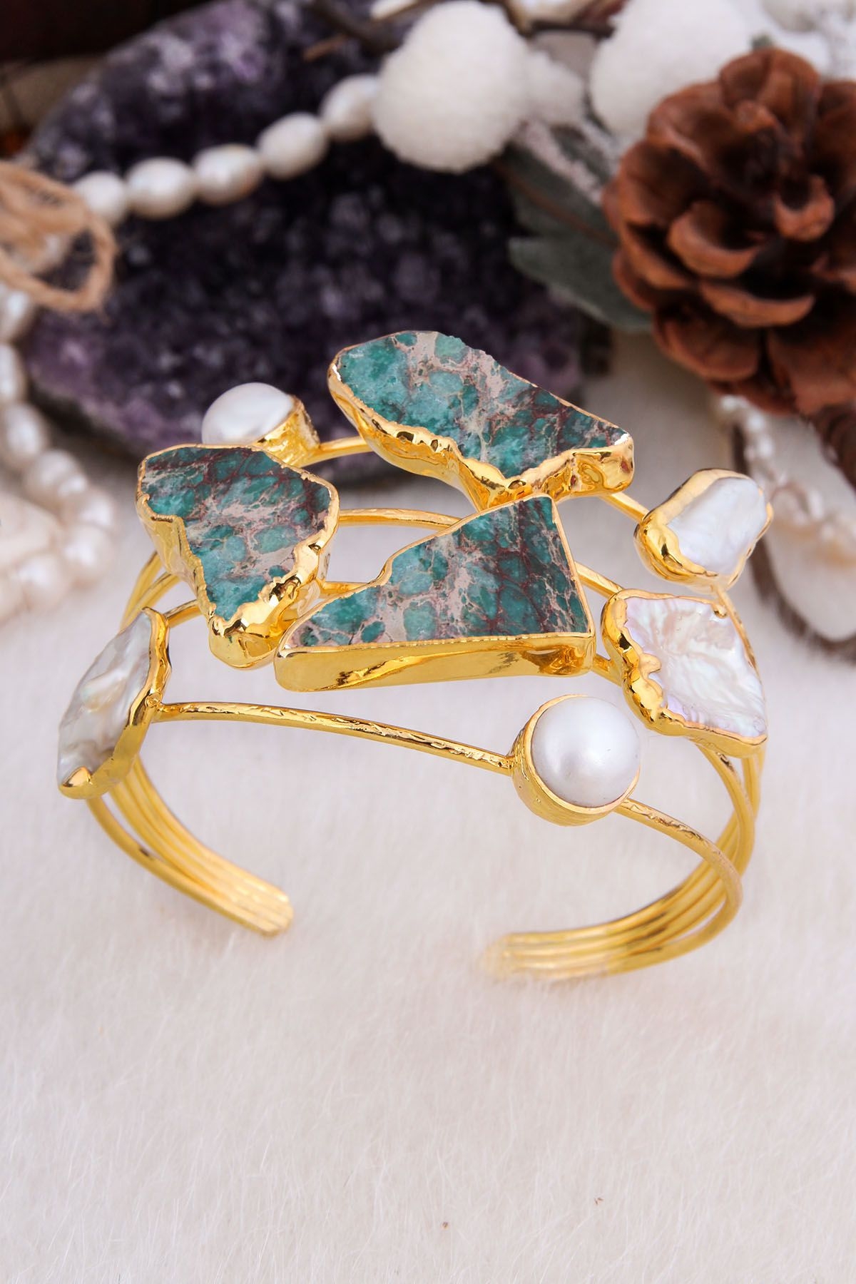 Pearl & Varasite Bracelet