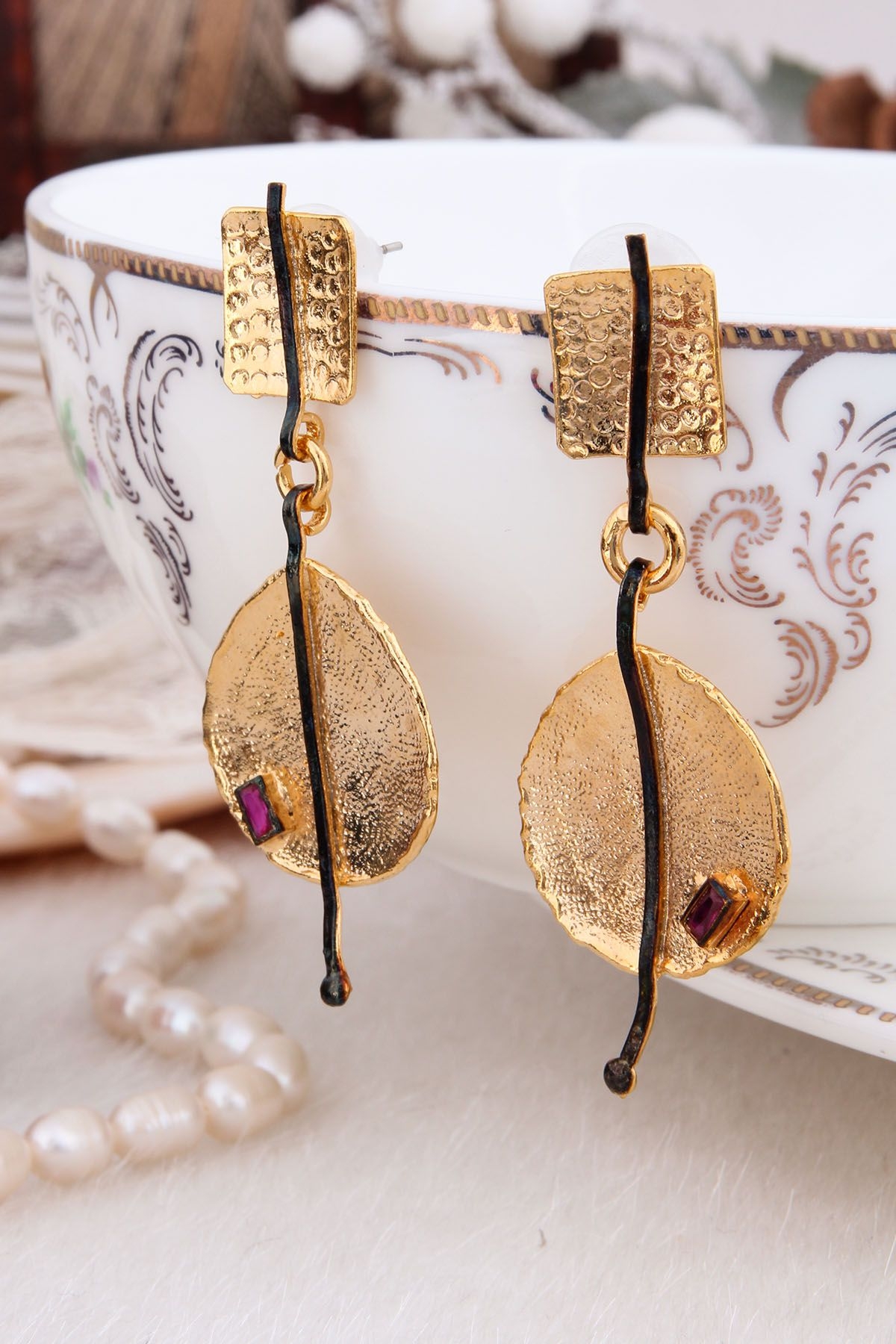 Zircon Earring