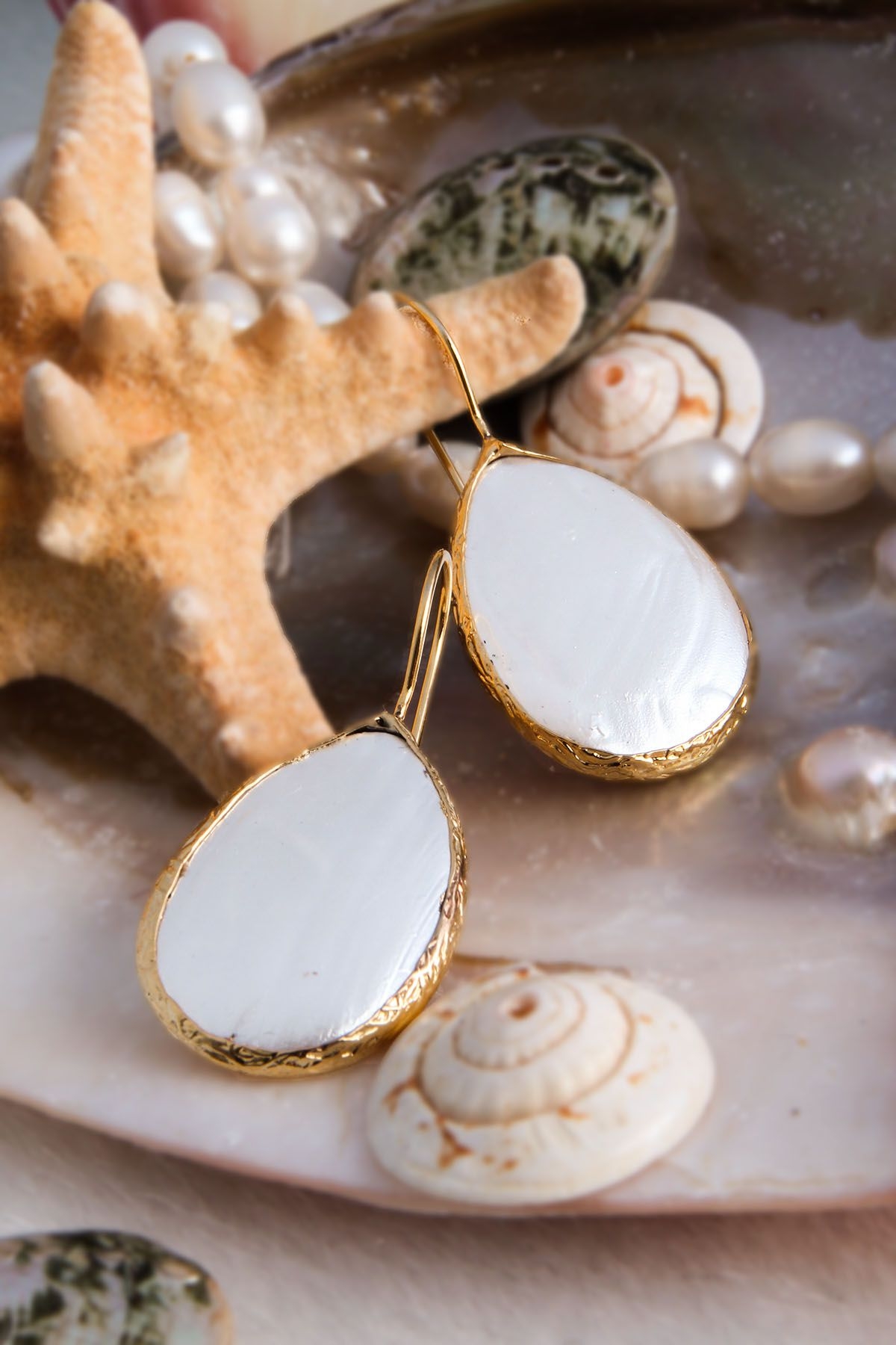 14K Gold-Plated Bronze & Majorca Pearl