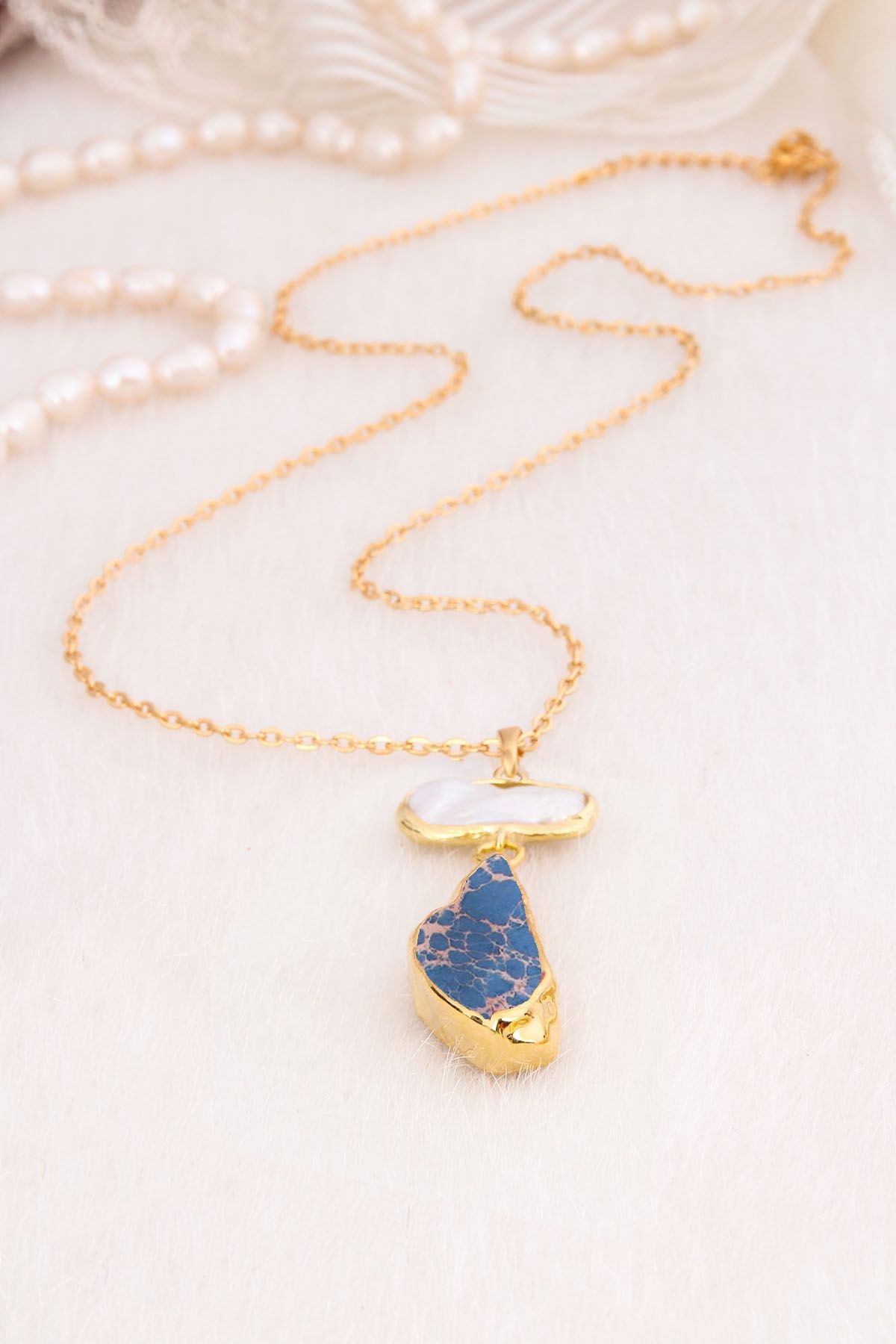 Pearl & Varasite Necklace