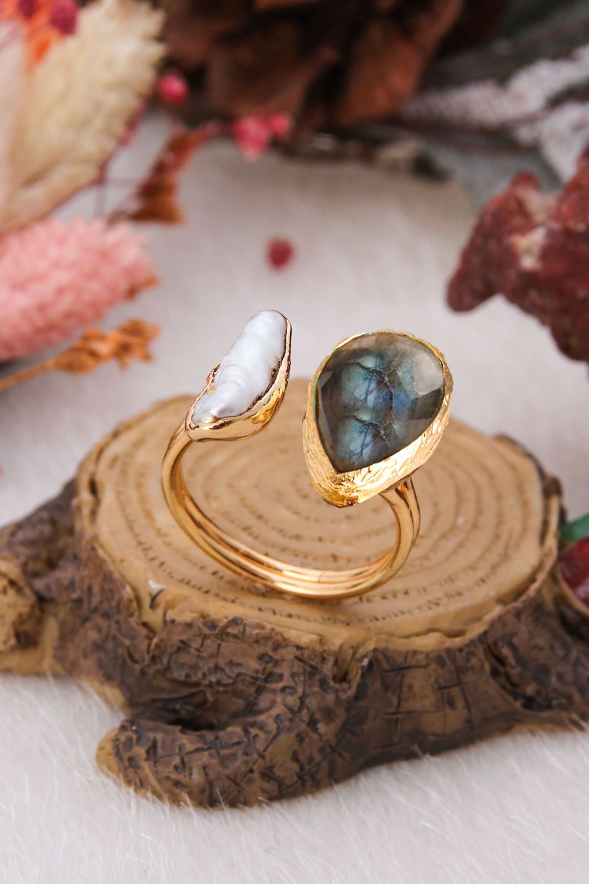 14K Gold-Plated Bronze &Pearl & Labradorite