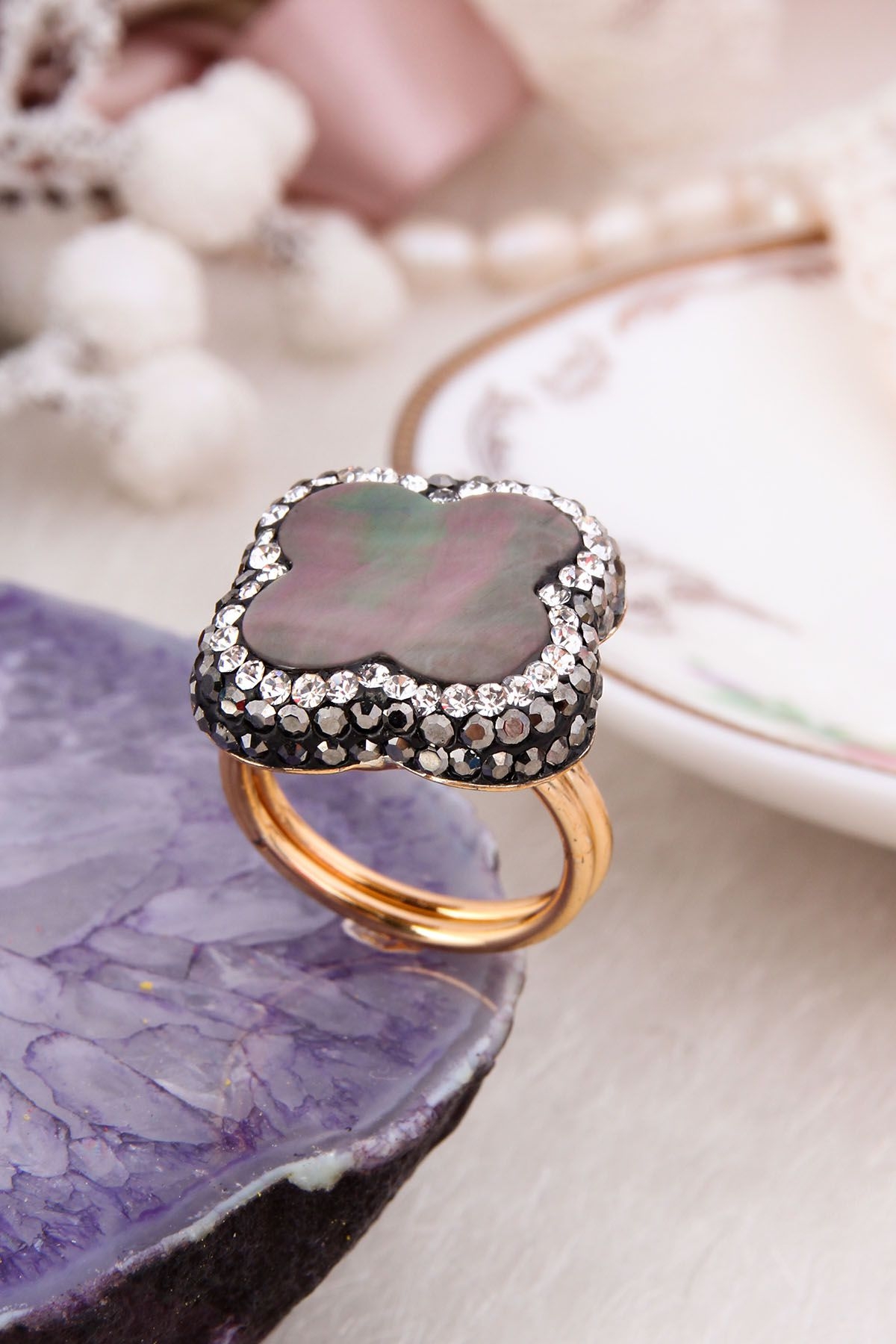 Nacre Ring