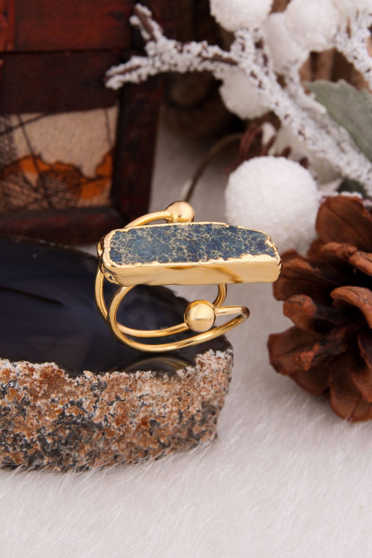 Varasite Ring