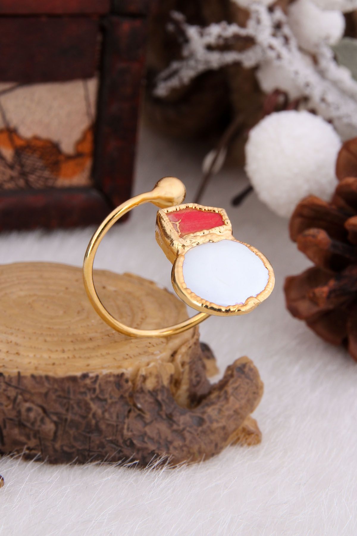 Pearl & Varasite  Ring