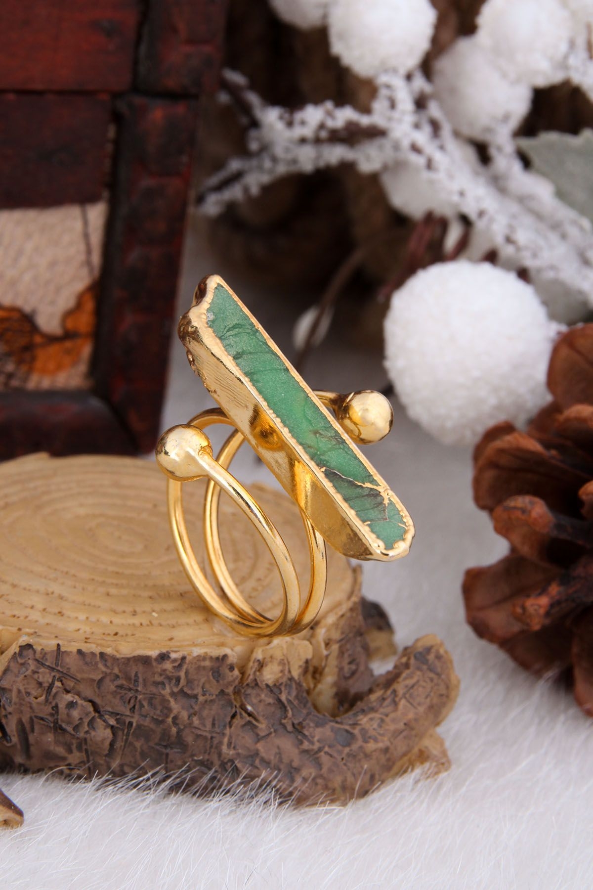 Pearl & Varasite  Ring