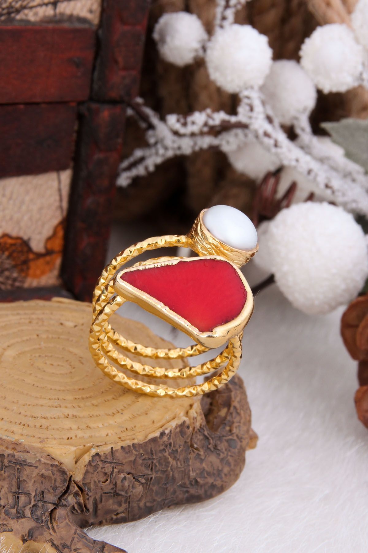 Pearl & Coral Ring