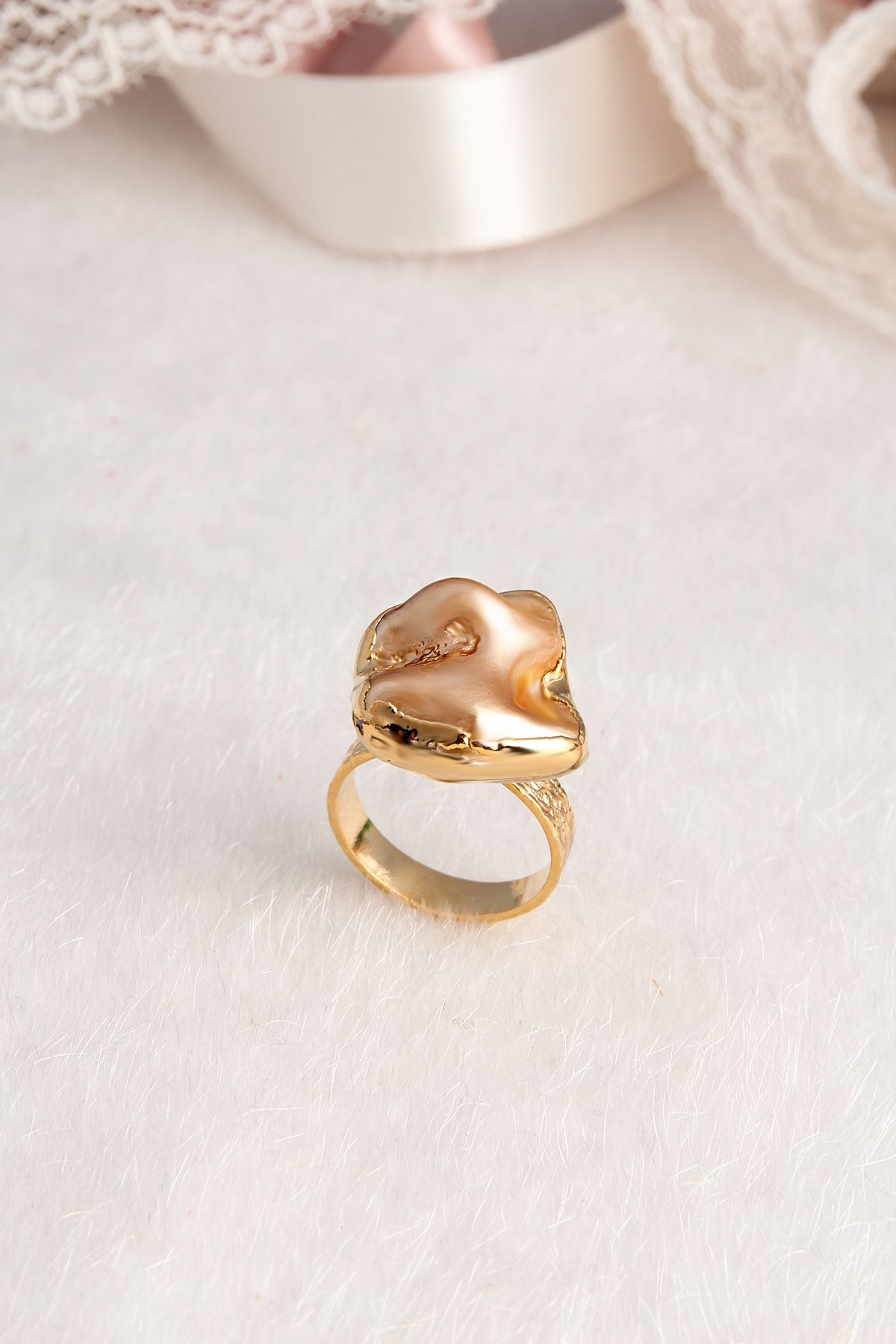 14K Gold-Plated Bronze & Pearl