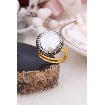 Pearl Ring