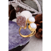 Amethyst & Pearl Ring
