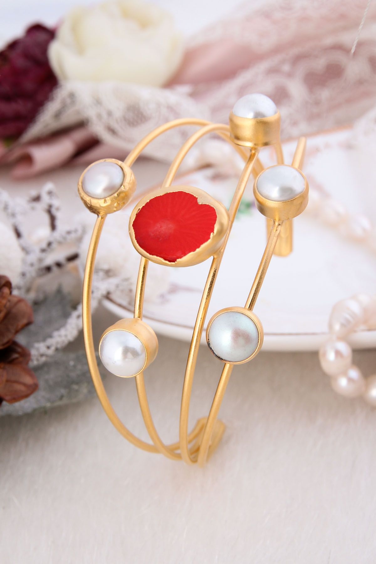Pearl & Coral Bracelet